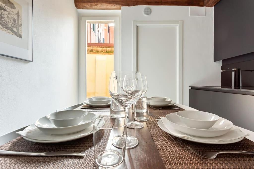 Dimora San Lorenzo Luxury Apartment Венеция Экстерьер фото