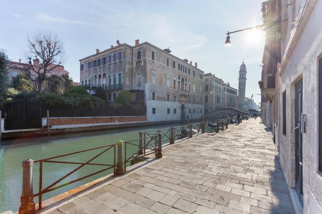 Dimora San Lorenzo Luxury Apartment Венеция Экстерьер фото